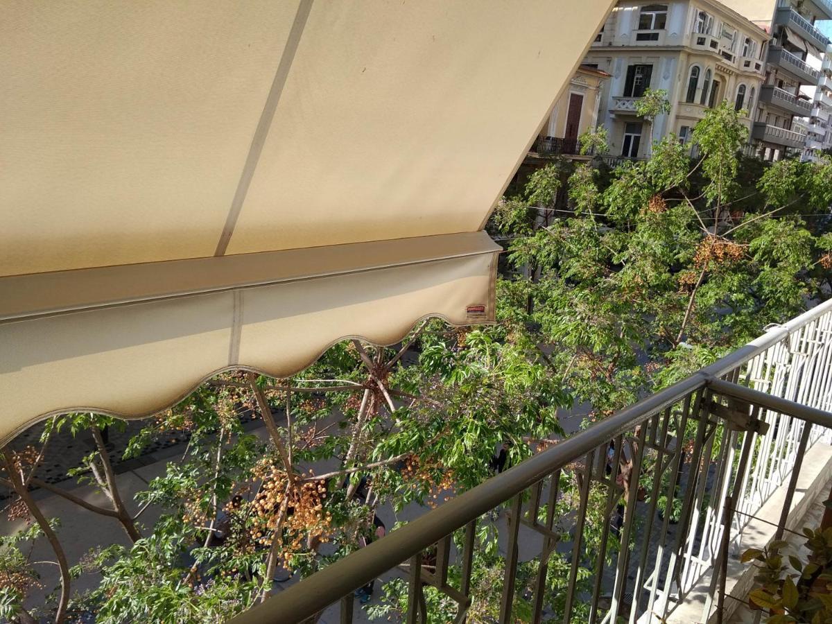 Balcony Of In The Heart Of Town * Tesalónica